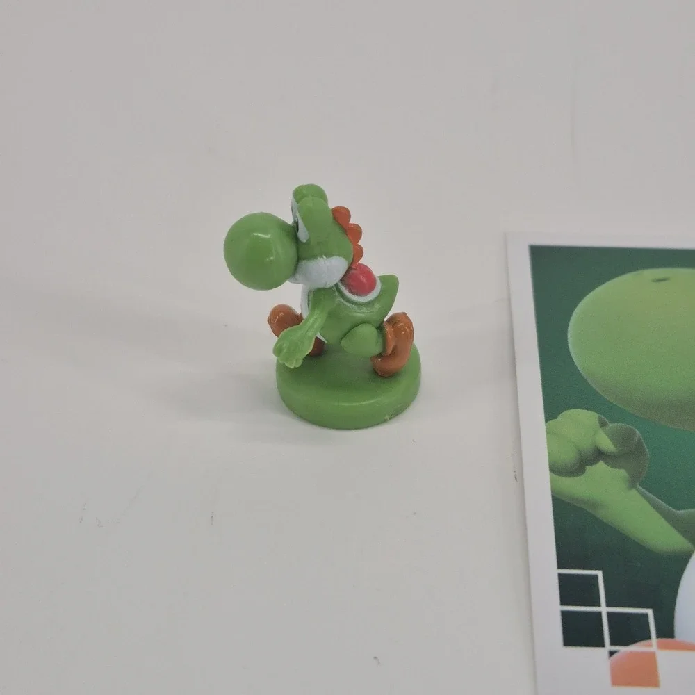 Monopoly‎ Gamer Yoshii Replacement Token and Character Card Hasbro Mario